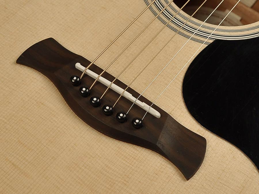 GUITARRA ACÚSTICA RICHWOOD AUDITORIUM ARTESANA