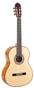 GUITARRA CLÁSICA ADMIRA ARTISTA SERIE CONSERVATORIO TAPA ABETO FONDO SANTOS