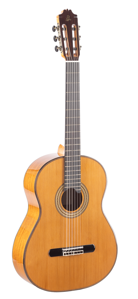GUITARRA CLÁSICA ADMIRA ARTISTA SERIE CONSERVATORIO TAPA CEDRO FONDO BOCOTE