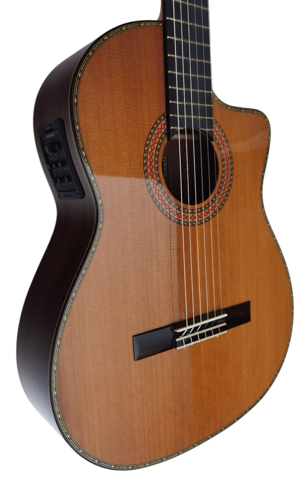 Antonio De Toledo Modelo E15 Cedro CEQ Fishman Con Cutaway AT-15CE Cut