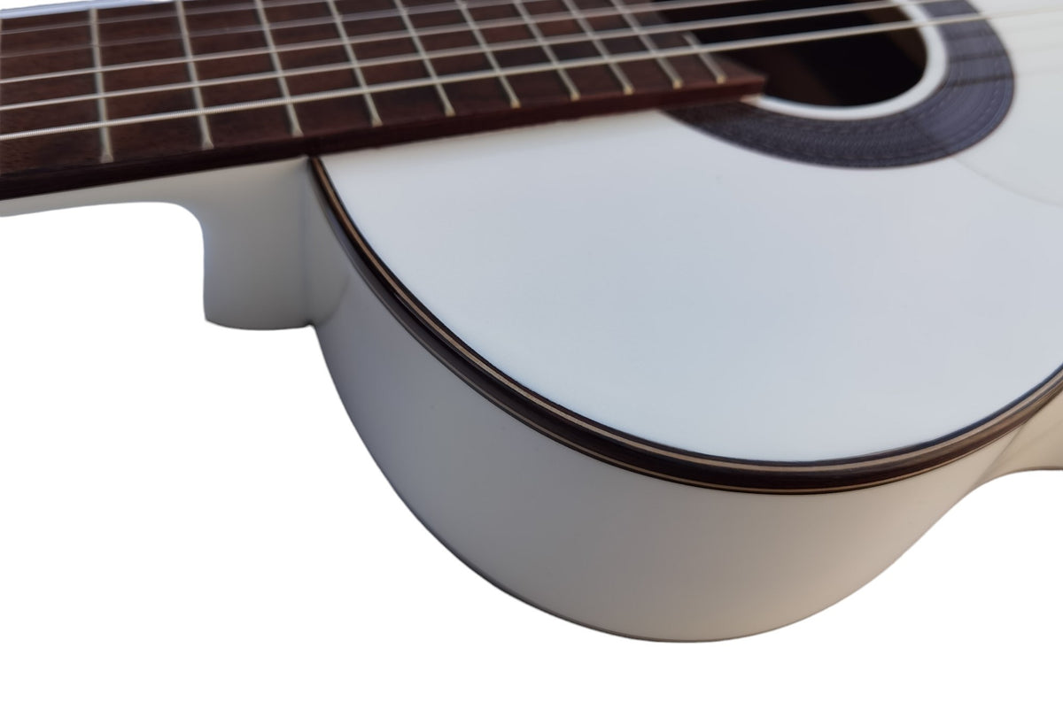 Vicente Tatay Perla Guitarra Flamenca Blanca de Cipres (Sicomoro) y Tapa Maciza, Pintada de Blanco Perlado