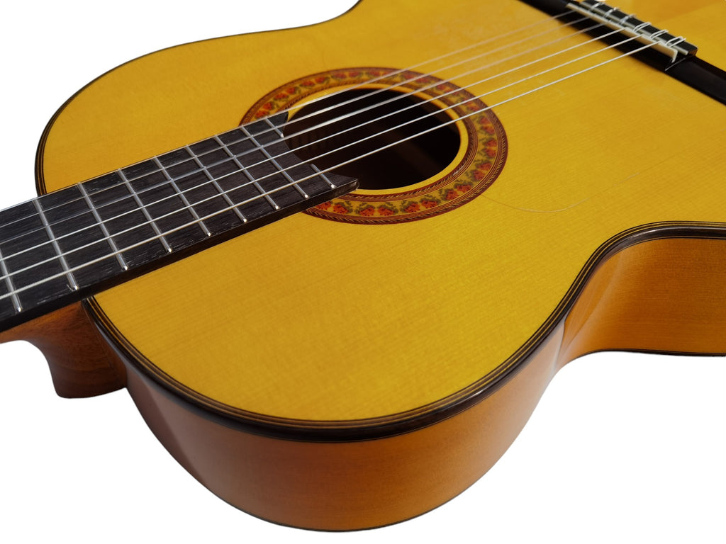 Vicente Tatay C320.595B Guitarra Flamenca Blanca de Cipres (Sicomoro) y Tapa Maciza