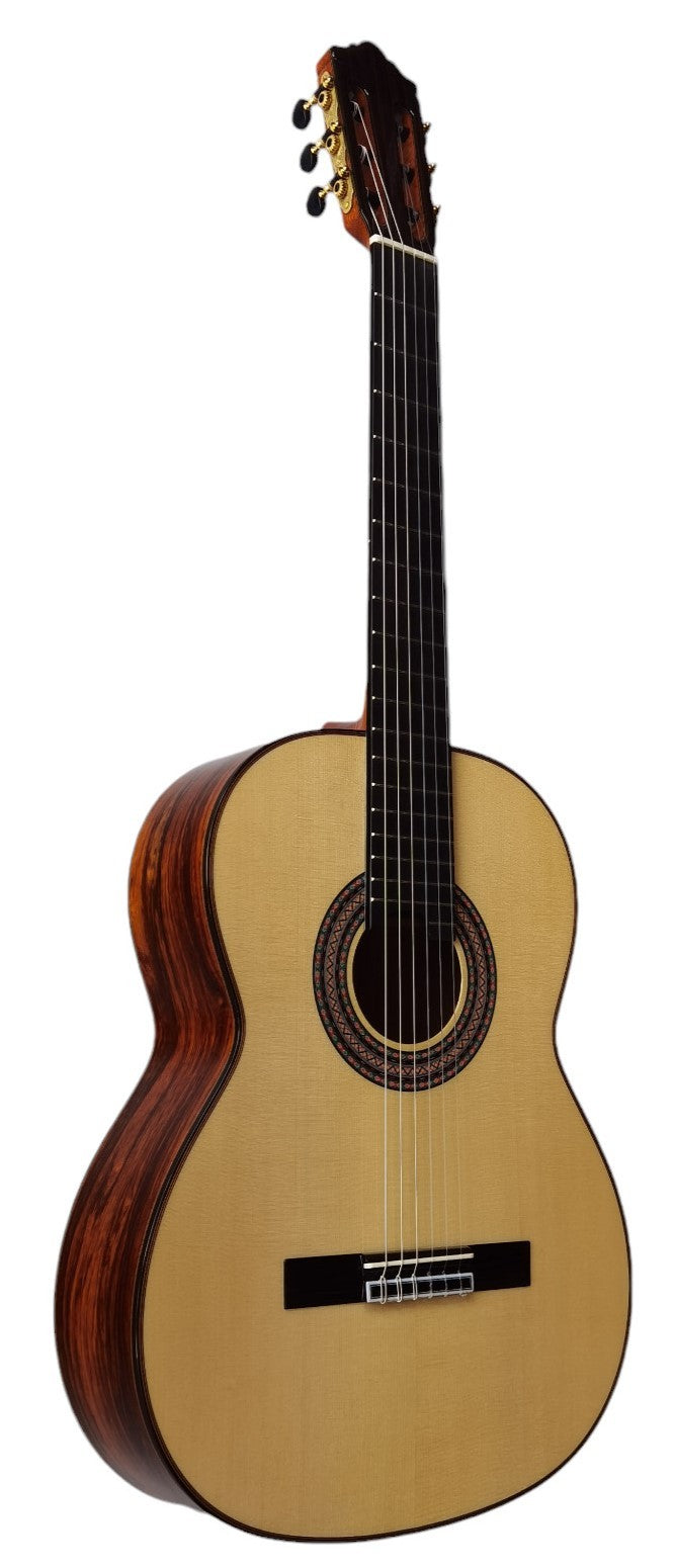 Guitarra Clasica Antonio de Toledo AT-20 - Edicion Limitada Toda Maciza de Abeto y Granadillo
