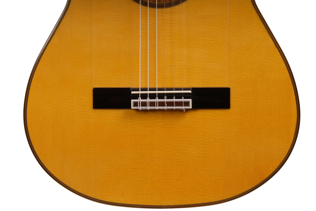 Antonio de Toledo serie Jose Rincon Modelo JRF-27B Guitarra Flamenca Blanca de Cipres