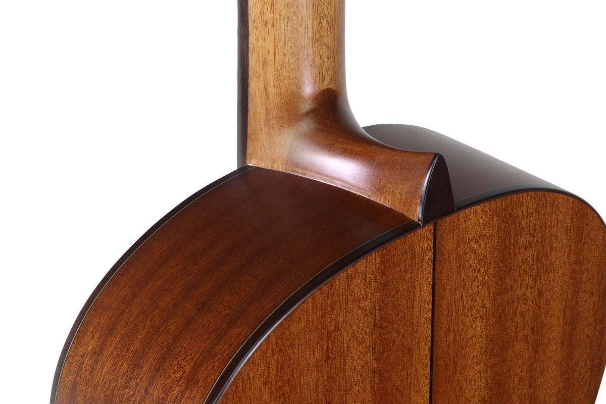 C320.205C Satin Guitarra Clasica Vicente Tatay - Fondo de Sapeli con Tapa Maciza de Cedro - Acabado Satinado