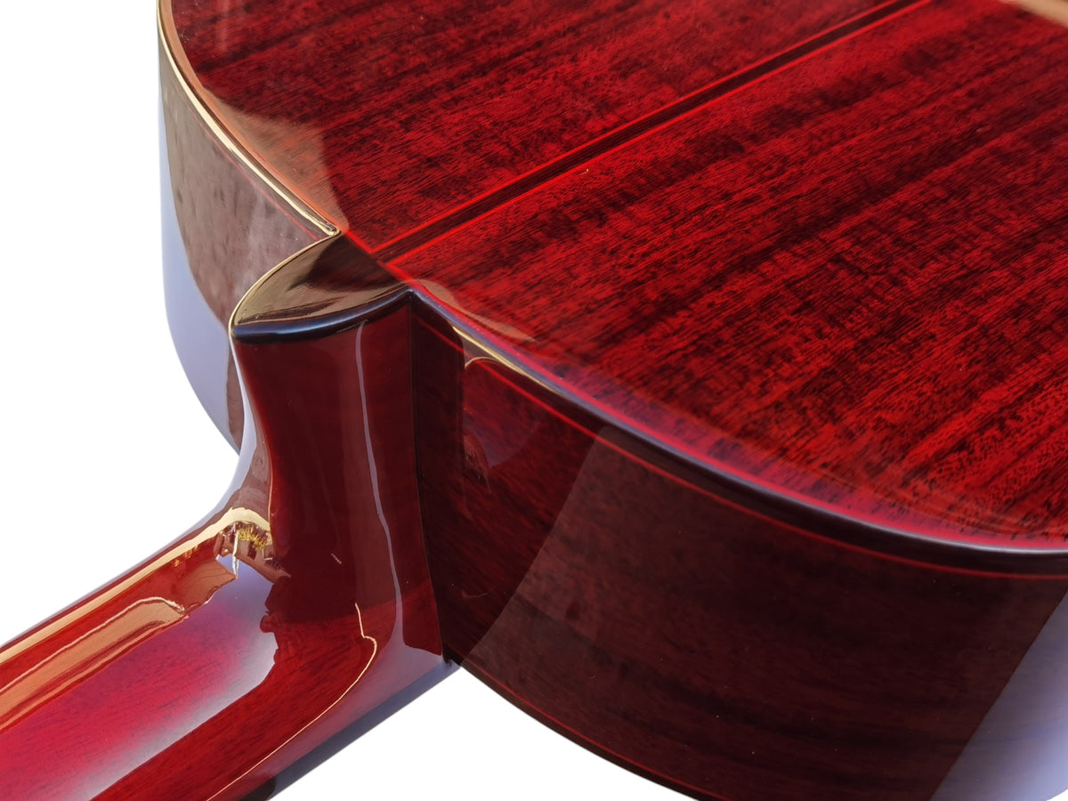 C320.590PF Roja Guitarra Flamenca Vicente Tatay - Fondo de palosanto de Mexico y Tapa Maciza - Acabado Brillo Teñida de Rojo