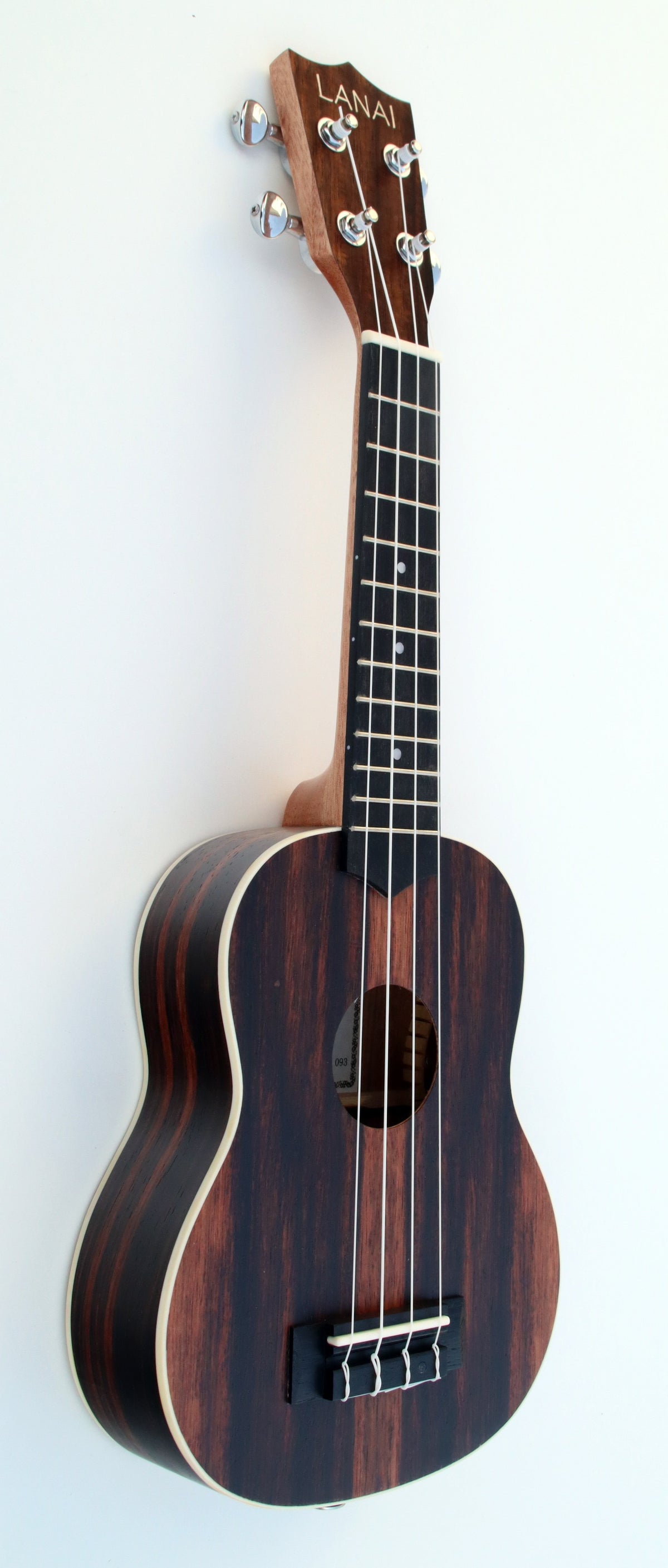 C380.093V  Egmond Ukelele Concierto de Ebano