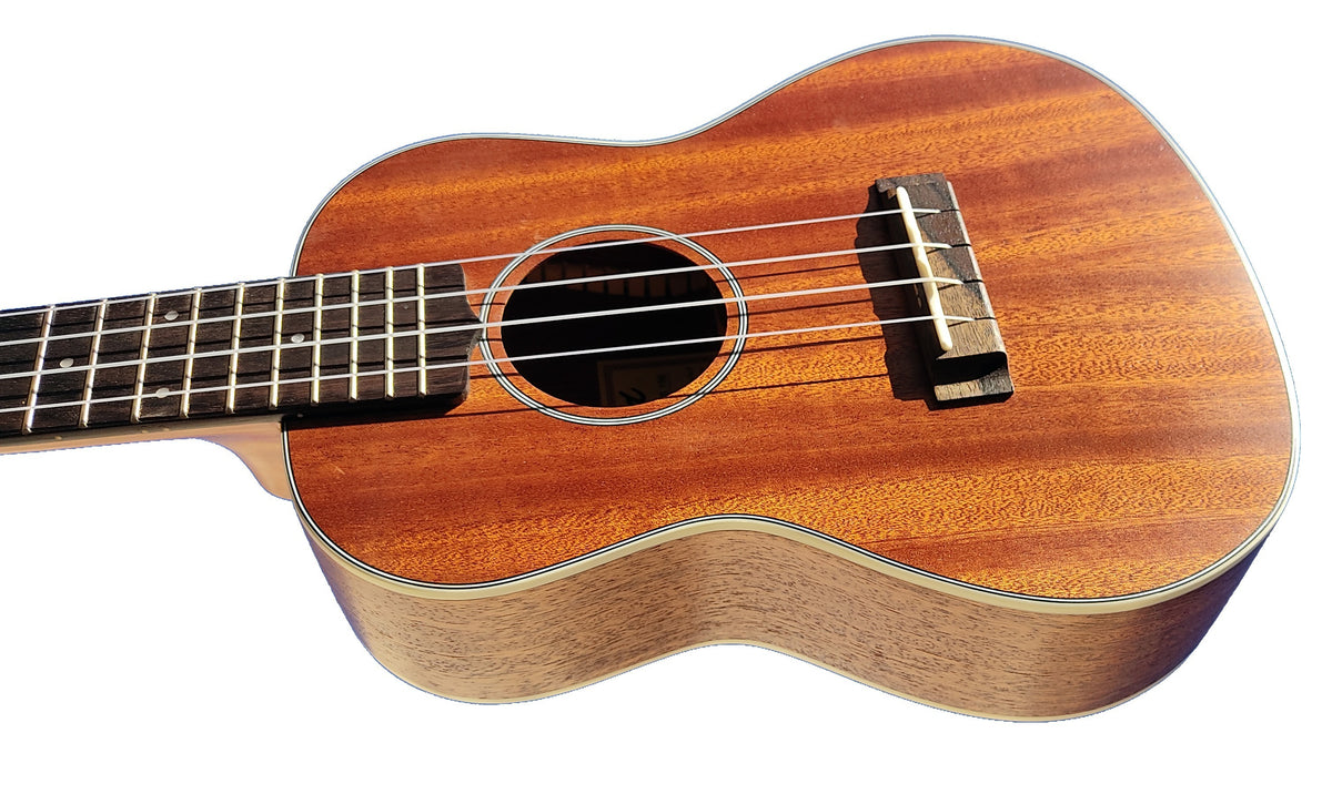 Egmond C380.106V  Ukelele Concierto de Caoba Todo Macizo