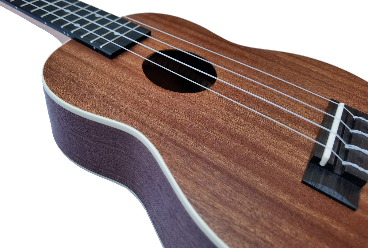 Egmond C380.104   Ukelele Tenor de sapeli