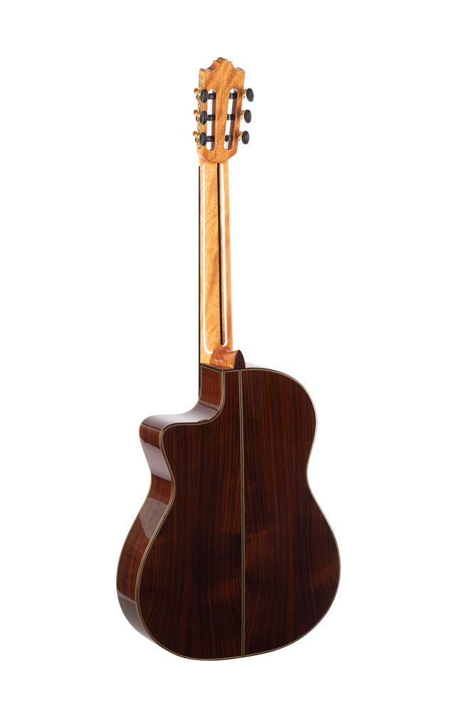 GUITARRA ADMIRA CARMEN SERIE FLAMENCO CUTAWAY ELECTRIFICADA FISHMAN