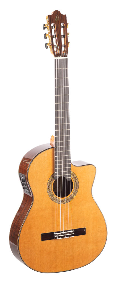GUITARRA ADMIRA CARMEN SERIE FLAMENCO CUTAWAY ELECTRIFICADA FISHMAN