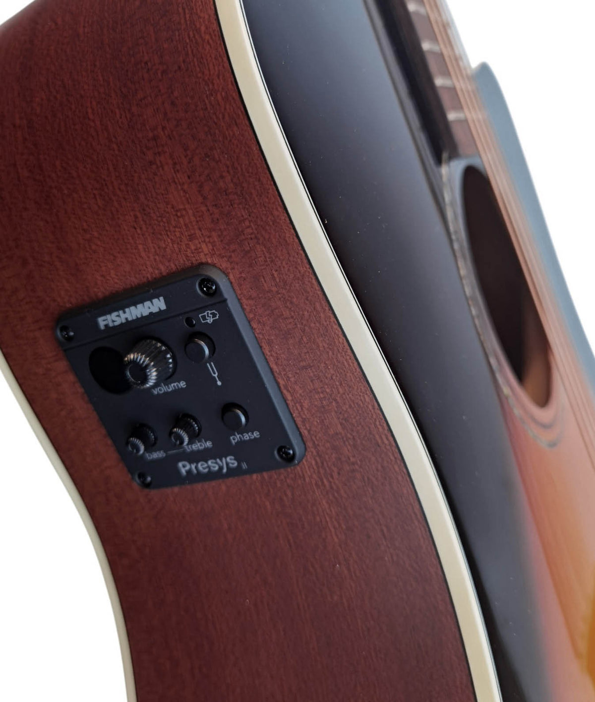 Egmond AV-61DCE Burst – Guitarra Electroacústica Dreadnought con Cutaway, Tapa Maciza de Sapeli y Previo Fishman Presys II