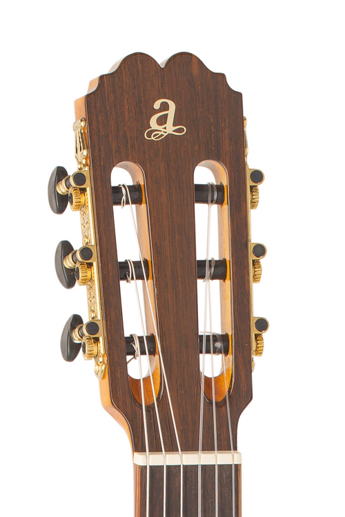 GUITARRA CLÁSICA ADMIRA TRIANA SERIE FLAMENCO ELECTRIFICADA CON FISHMAN
