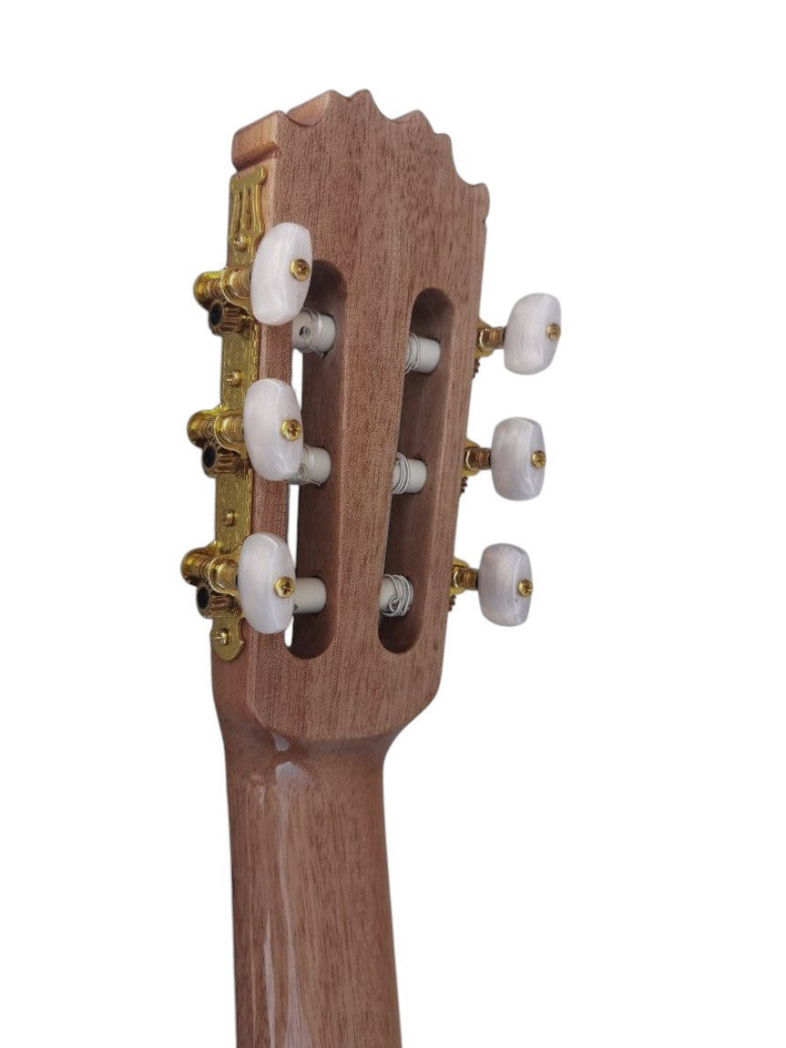 Vicente Tatay C320.580 – Guitarra Flamenca con Tapa de Abeto, Cuerpo de Sicomoro, Alma Ajustable y Golpeador